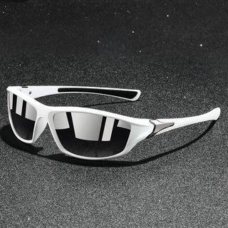 Lightweight polarised everyday sunglasses for men | Stratos