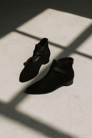 Pointed-toe low heel ankle boots for women | Calista