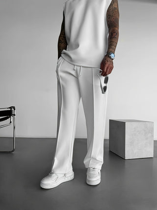 Classic pleated everyday trousers for men | Ellison