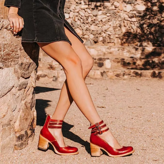 Elegant Ergonomic Strap Sandals | Naturéva