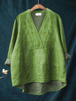 Embroidered blouse with V-neck silhouette for women | Cara