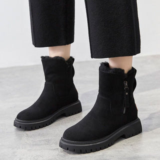 Warm insulated everyday winter boots for women | Daisy