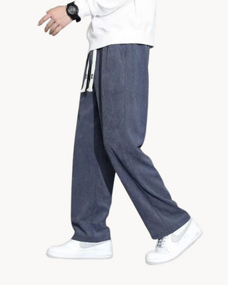 Classic relaxed corduroy everyday trousers for men