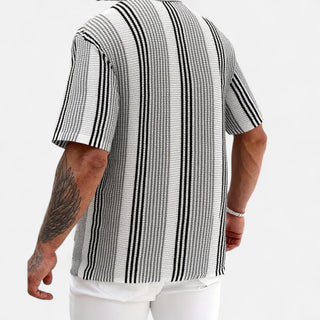 Button-front shirt for warm days for men | Elias