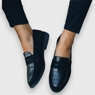 Classic orthopaedic mary jane everyday flats for women | Isabelle