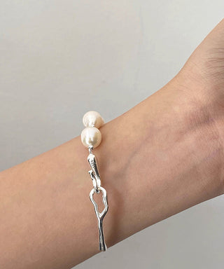 Sterling Silver Pearl Bracelet – Refined Minimal Design | Aveline