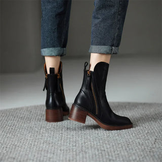 Classic orthopaedic everyday ankle boots for women | Gloria