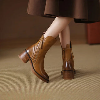Classic orthopaedic everyday ankle boots for women | Gloria