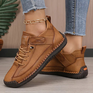 Comfortable supportive lightweight trainers for women | Evelyn -5