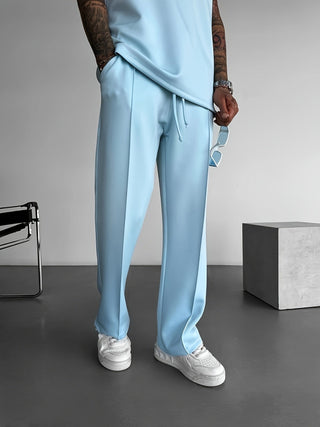 Classic pleated everyday trousers for men | Ellison