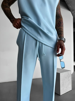 Classic pleated everyday trousers for men | Ellison