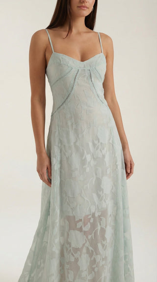 Lace Maxi Gown – Refined Floor-Length Silhouette | Arabelle