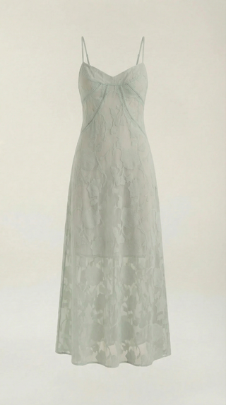 Lace Maxi Gown – Refined Floor-Length Silhouette | Arabelle