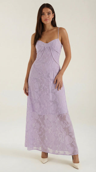 Lace Maxi Gown – Refined Floor-Length Silhouette | Arabelle